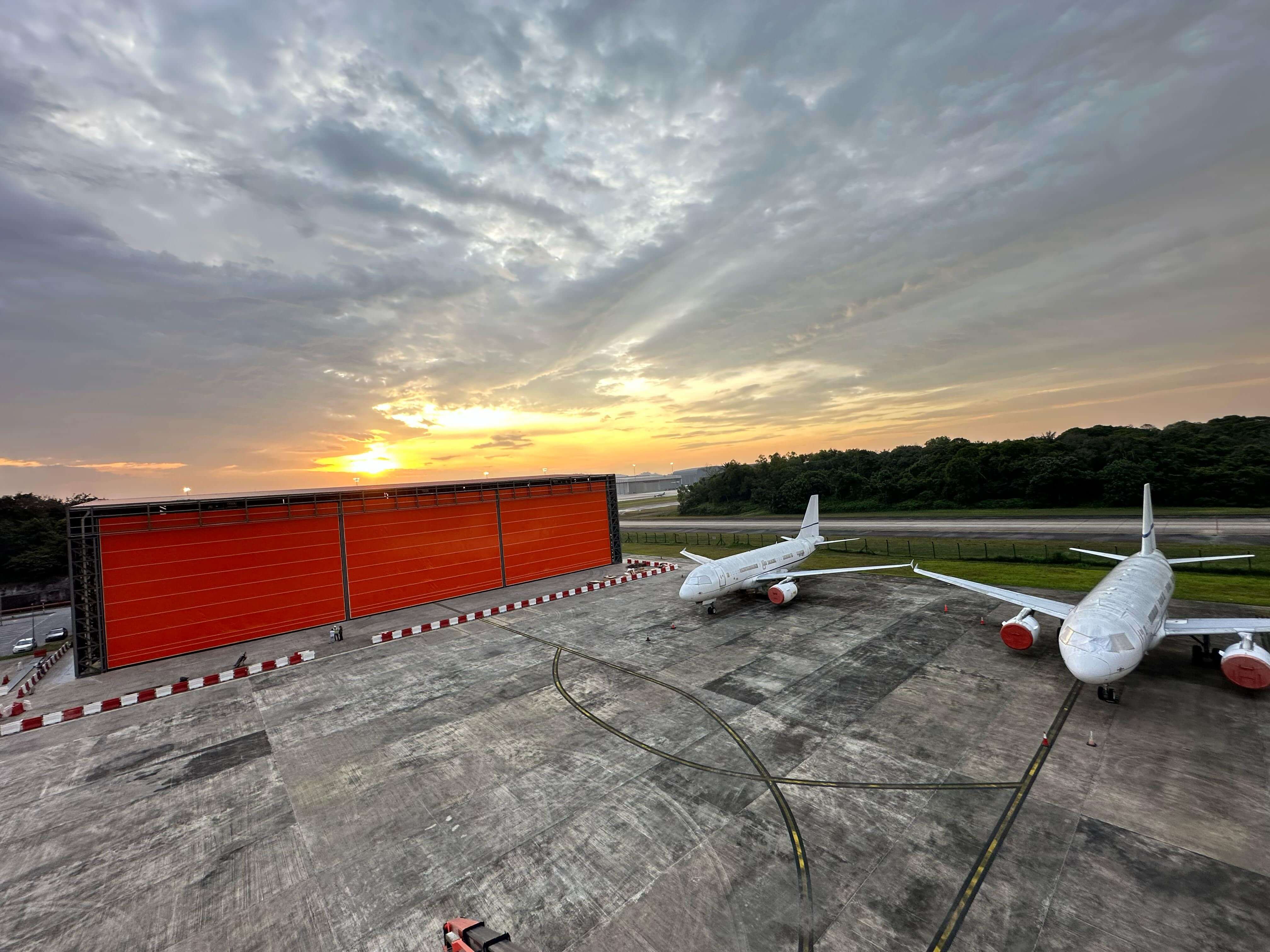 Aircraft Hangar Doors 01