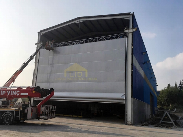 Hangar Doors 0-7138
